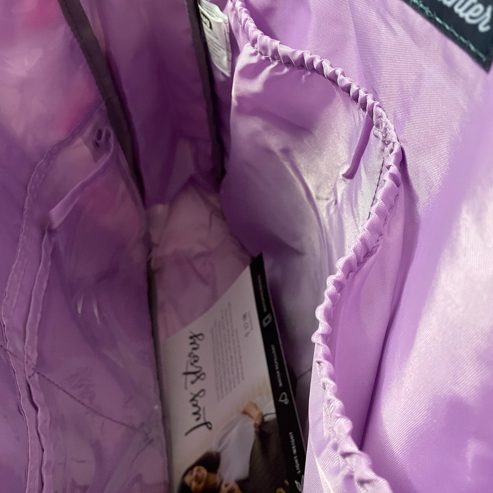 Lug travel tote -new - Picture 3 of 4